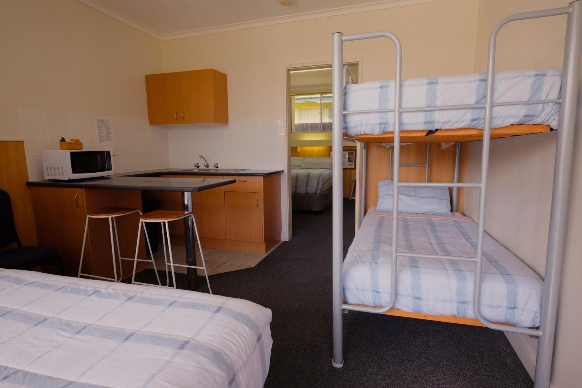 Bamboo Motor Inn Lakes Entrance Eksteriør bilde