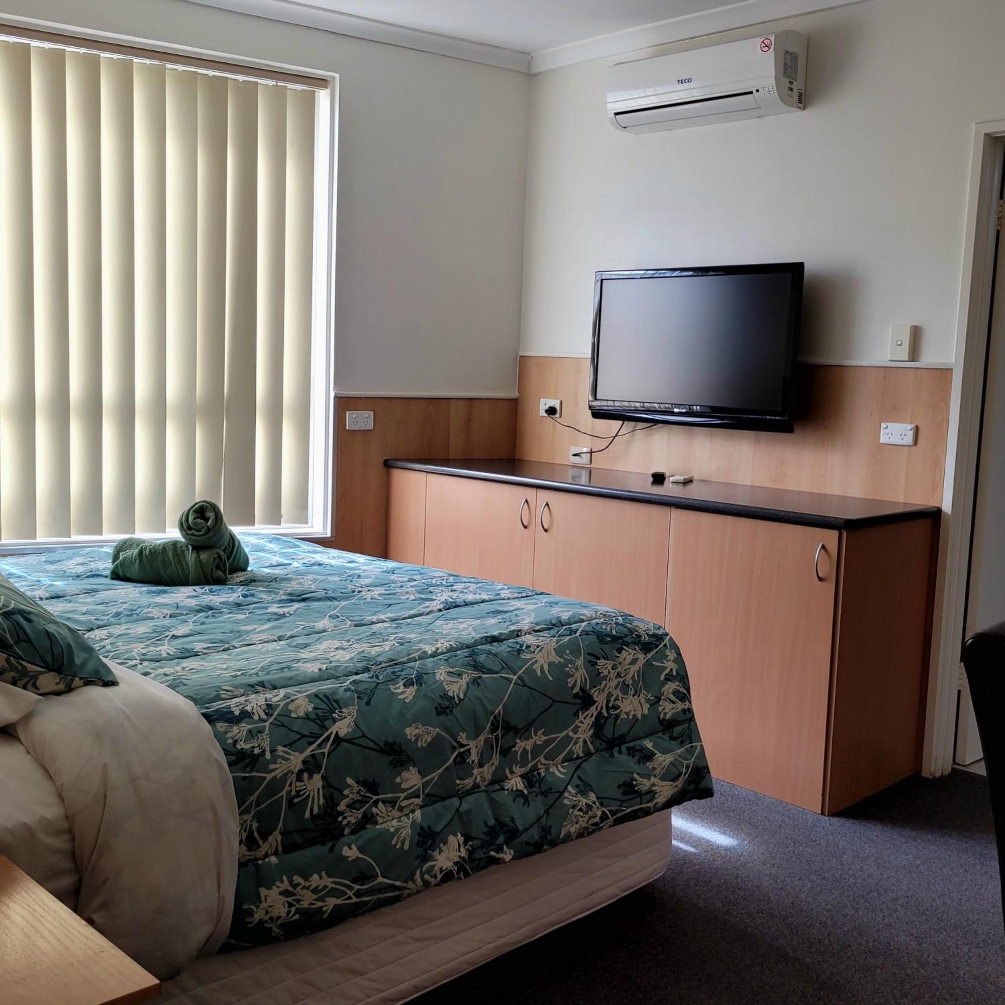 Bamboo Motor Inn Lakes Entrance Eksteriør bilde